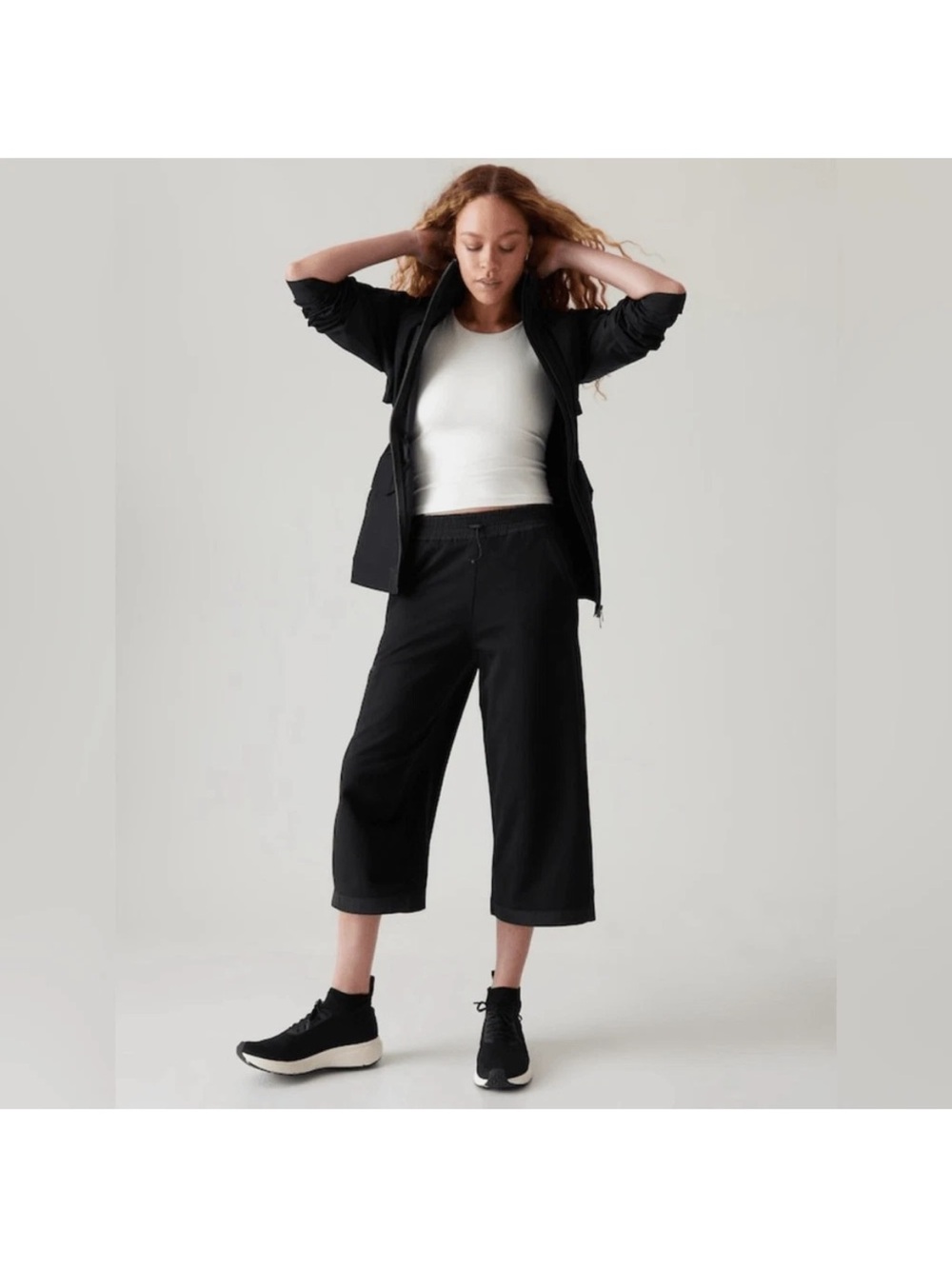 Athleta Triumph Hybrid Wide-Leg Crop Pants - Black